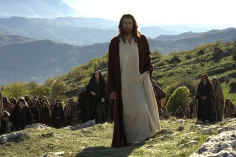Jaakko Ohtonen als Jesus in "The Resurrection of the Christ: Part One".