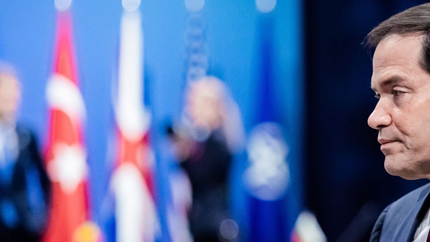 Will Nutzungseinschränkungen für US-Militärstützpunkte nicht akzeptieren: US-Außenminister Marco Rubio. Foto: Christoph Soeder/d