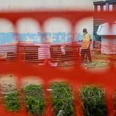 Die WHO geht davon aus, dass die tatsächliche Zahl der Infektionen deutlich höher liegt. Foto: Moses Sawasawa/AP/dpa