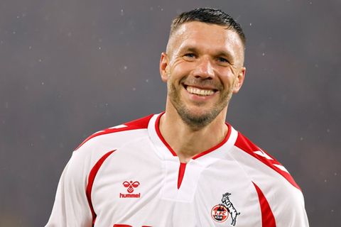Spielte sich als Fußball-Lausbub in die Herzen der Fans: Lukas Podolski.