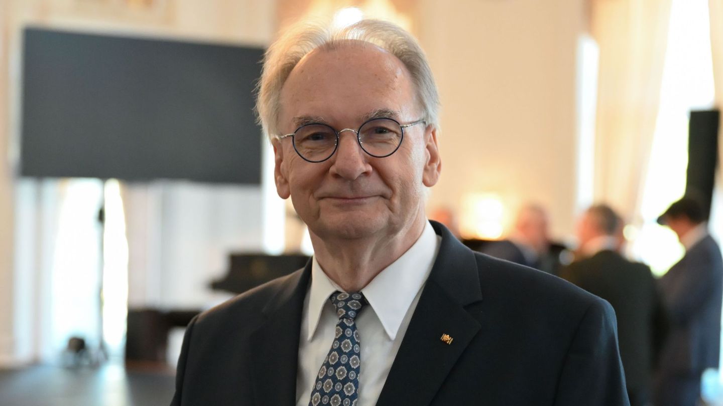 Reiner Haseloff (CDU) hat als Ministerpräsident drei verschiedene Bündnisse in Magdeburg geführt. (Archivbild) Foto: Katharina K