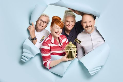 Enie van de Meiklokjes (zweite von links) moderiert wieder den Kampf um den "Goldenen Cupcake". In der Jury sitzen Günther Körffer (links), Bettina Schliephake-Burchardt und Christian Hümbs.