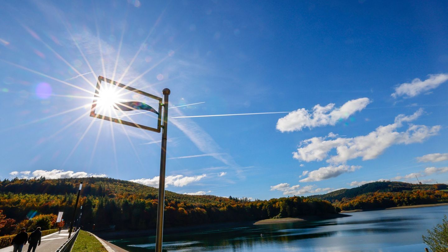 Am Wochenende werden Temperaturen bis zu 31 Grad erwartet. (Symbolbild) Foto: Thomas Banneyer/dpa