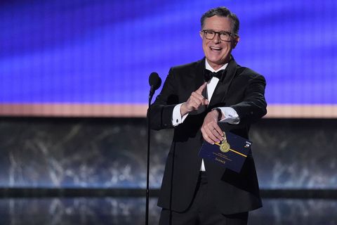 Der US-Comedian meldet sich nur 24 Stunden nach seinem Aus bei CBS mit Komik, Tragik und auch kleinen Spitzen aus einer Lokalsho