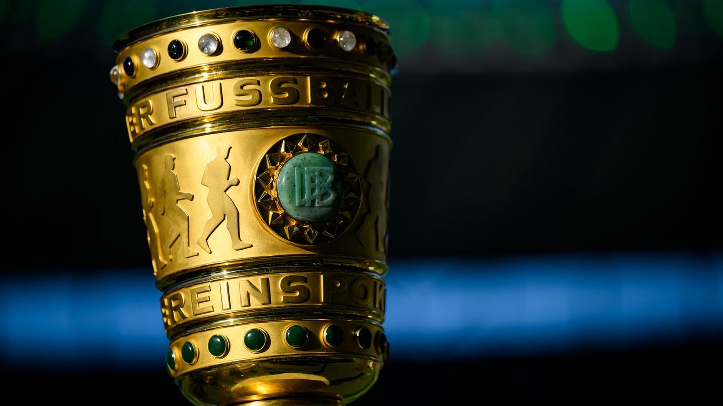Der Sieger spielt in der 1. Runde des DFB-Pokals (Archivbild). Foto: Tom Weller/dpa
