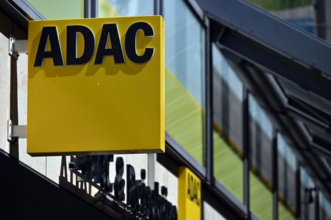 Auf Mitglieder des ADAC kommen zum Jahreswechsel höhere Beiträge zu. (Symbolbild) Foto: Martin Schutt/dpa