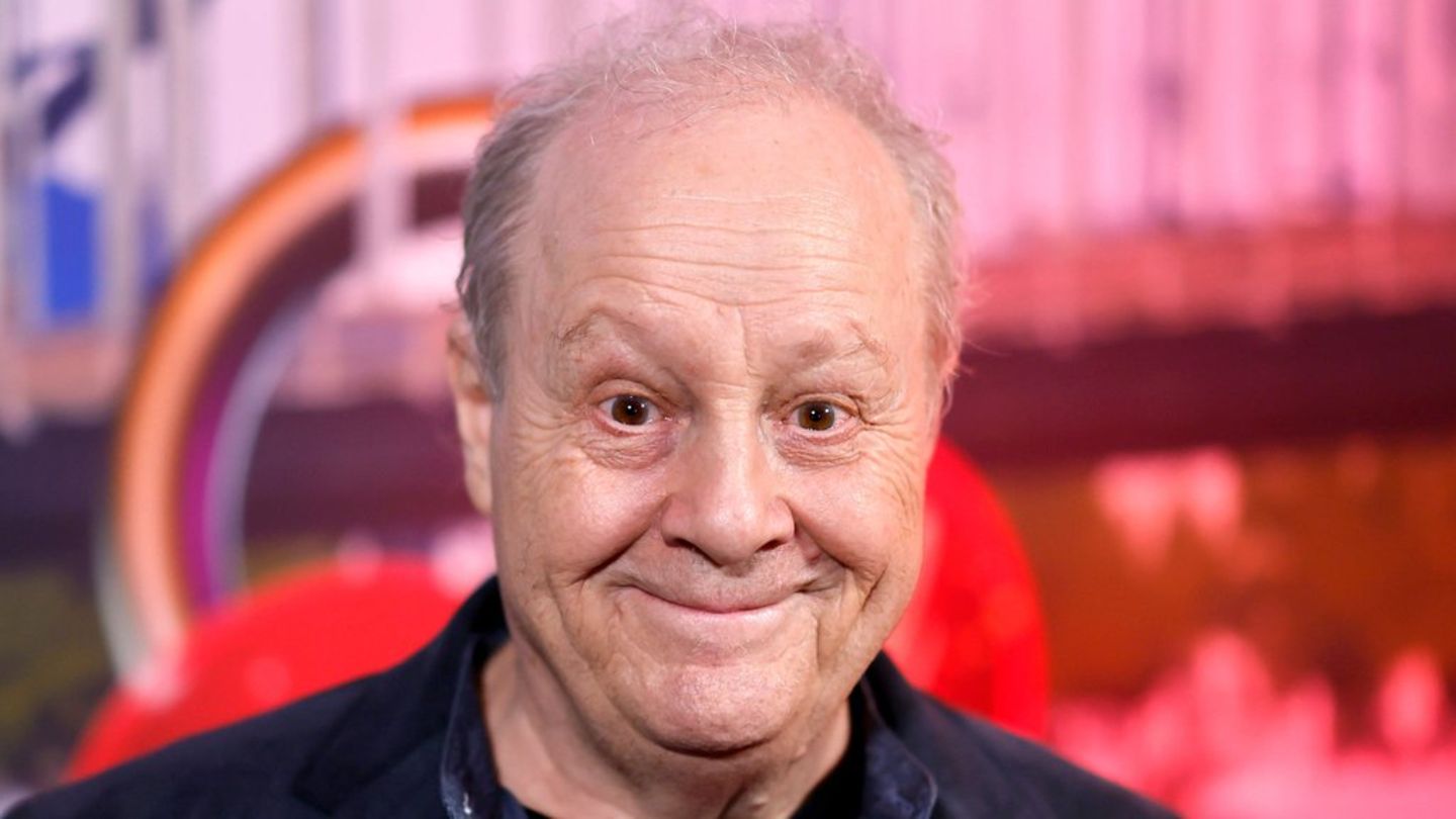Kalle Pohl ist vielen Zuschauerinnen und Zuschauern aus dem Format "7 Tage, 7 Köpfe" bekannt.