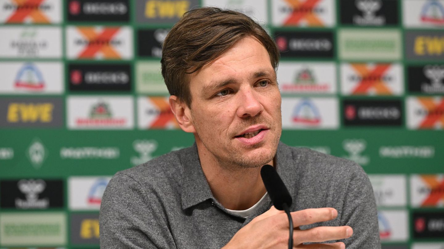 Clemens Fritz bleibt Fußball-Geschäftsführer beim SV Werder Bremen. Foto: Carmen Jaspersen/dpa