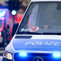 Mann ertrinkt in Elbe