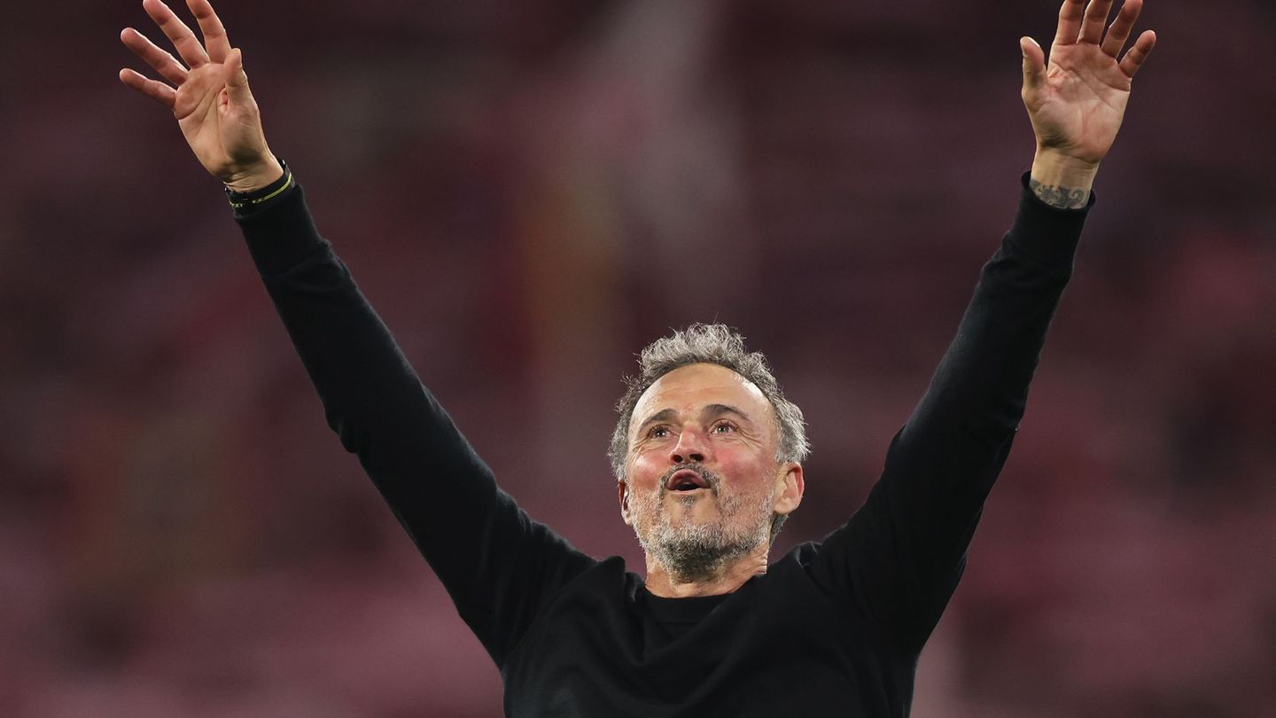 Luis Enrique, Erfolgstrainer von Paris Saint-Germain, feiert den Halbfinalsieg seines Teams beim Rückspiel gegen den FC Bayern in München am 6. Mai. Der anscheinend schwerste Gegner im Wettbewerb ist geschlagen. Doch selbstverständlich ist der Premier League-Gegner FC Arsenal alles andere als "Laufkundschaft".