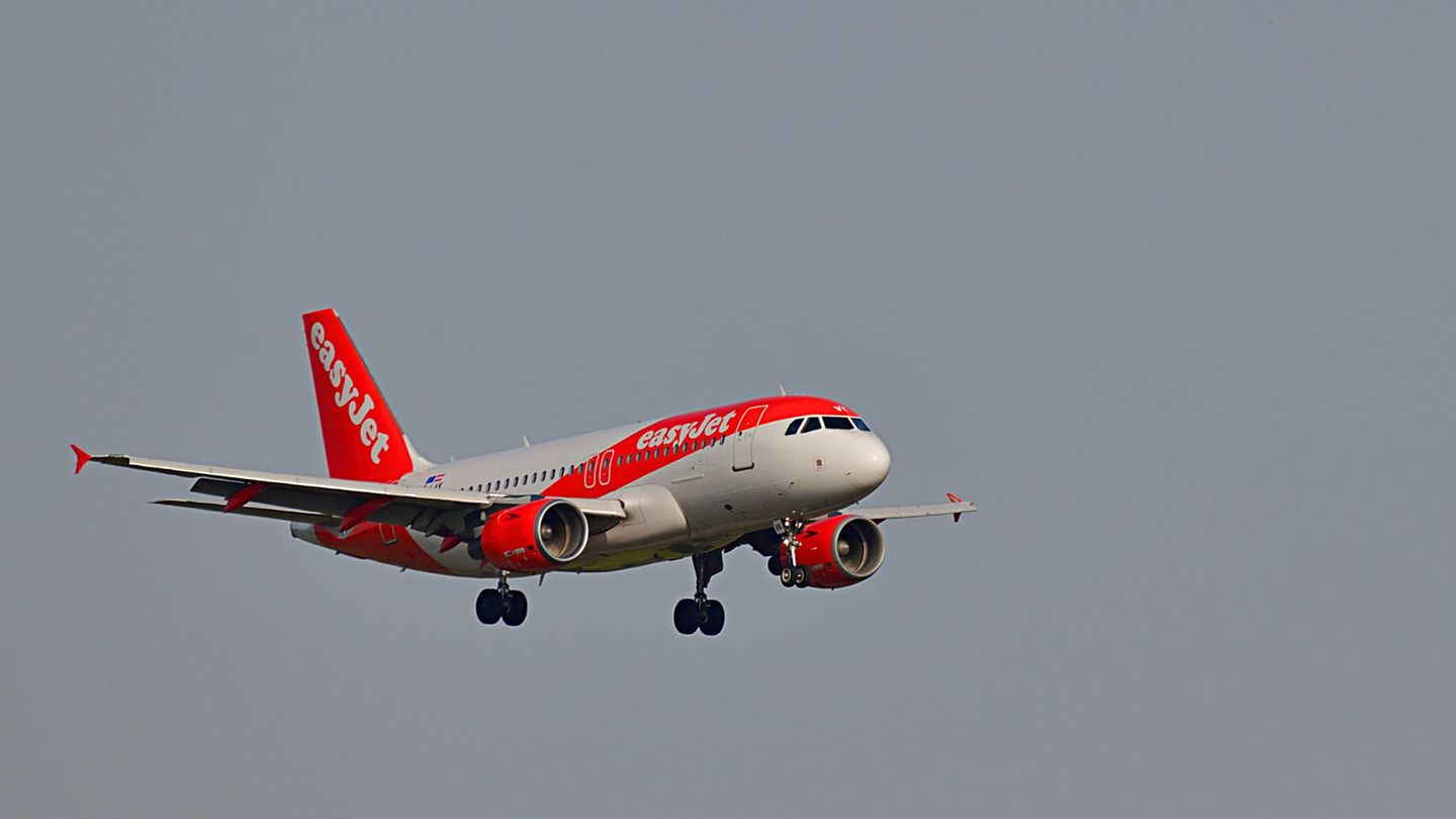 Easyjet-Flugzeug: Zwischenlandung wegen Powerbank