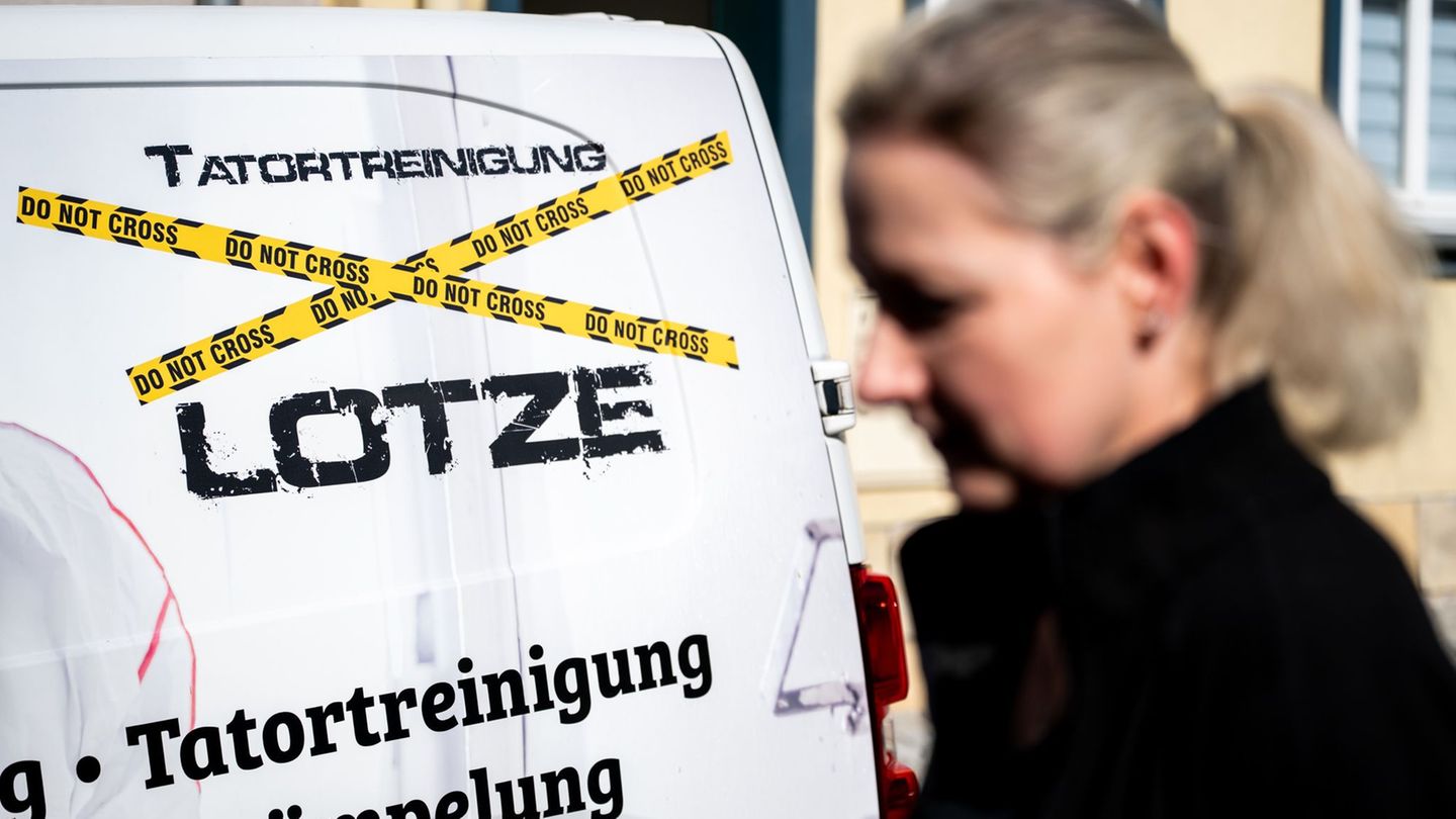 Bernadeta Lotze hat sich vor zwölf Jahren als Tatortreinigerin selbstständig gemacht