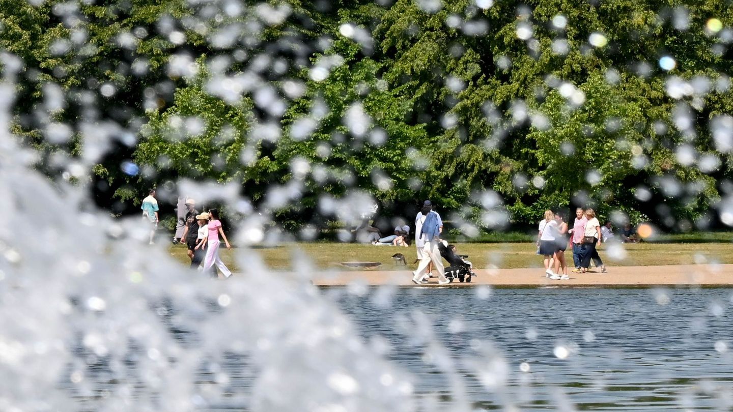 In Großbritannien ist es so warm wie noch nie seit Beginn der Aufzeichnungen. Foto: Anna Ross/dpa