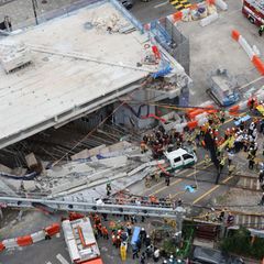 Bei Abrissarbeiten im Stadtzentrum von Seoul sind Teile einer Straßenüberführung eingestürzt. Foto: Choi Jae-gu/YONHAP/AP/dpa