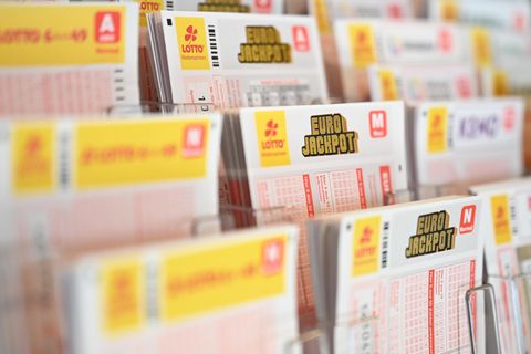 In Brandenburg gab es einen großen Lottogewinn. (Symbolbild) Foto: Shireen Broszies/dpa