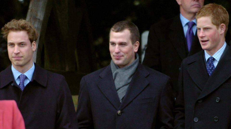 Ein Bild aus anderen Zeiten: Die royalen Cousins Prinz William, Peter Phillips und Prinz Harry beim Weihnachtsgottesdienst 2005.