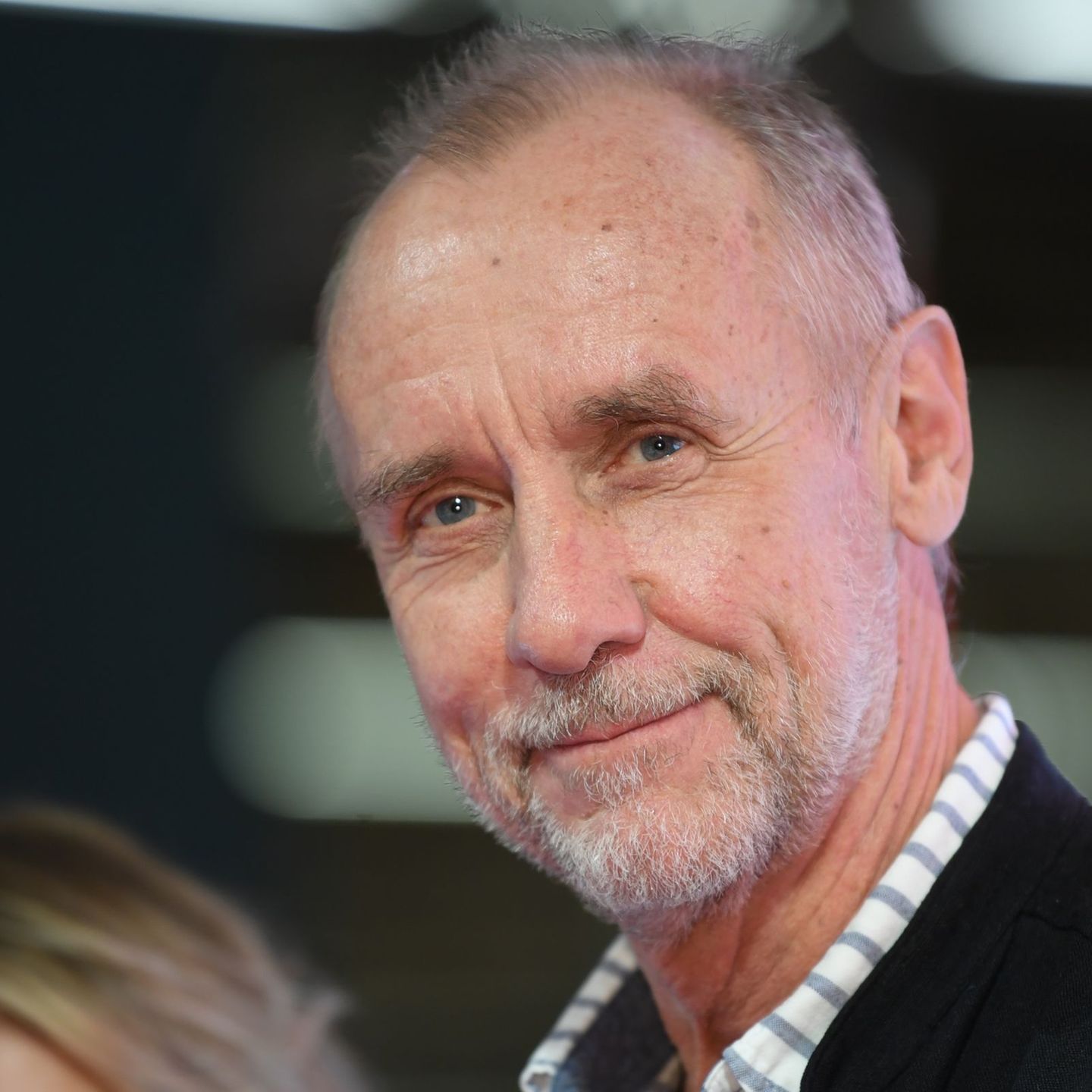 Bestseller-Autor Håkan Nesser darf den Rest seiner Strafe mit Fußfessel zuhause absitzen. (Archivbild) Foto: Arne Dedert/dpa