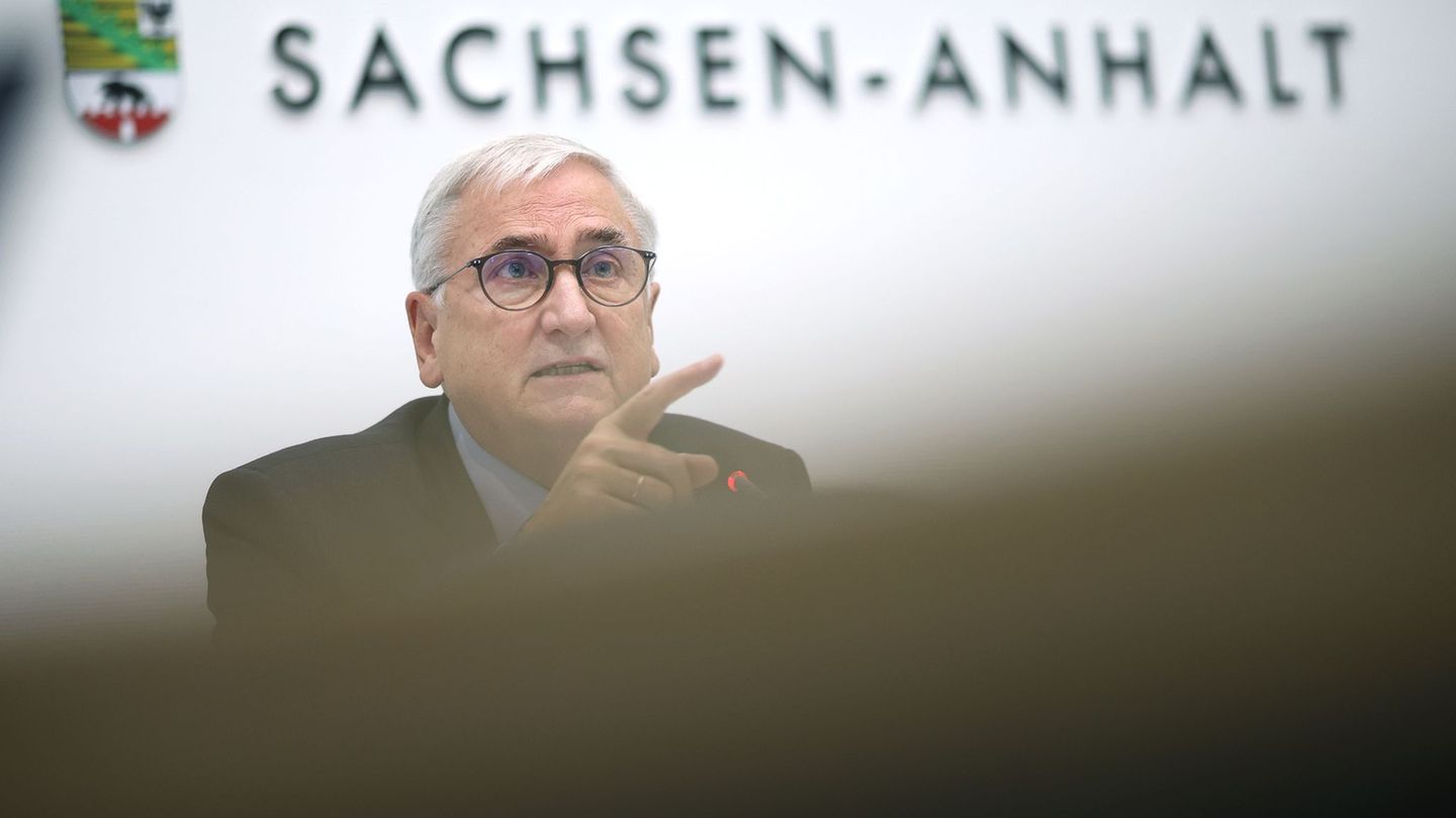 Der Finanzminister äußert sich weiter nicht dazu, für wie viel Geld die Intel-Flächen bislang zurückgekauft wurden. (Archivbild)