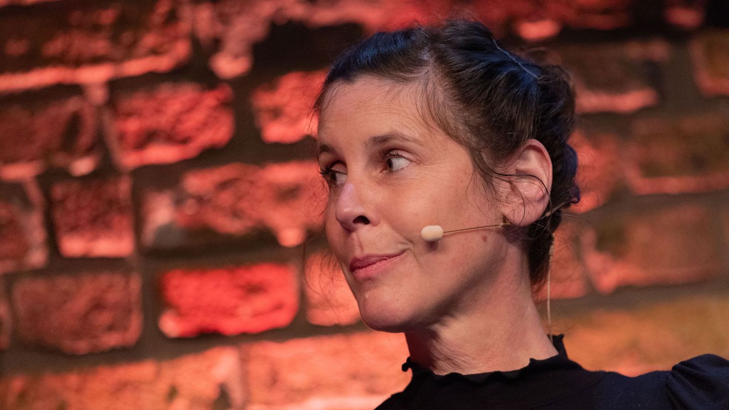 Daniela Dröscher schaffte es 2022 mit ihrem Roman auf die Shortlist des Deutschen Buchpreises. (Archivbild) Foto: Rolf Vennenber