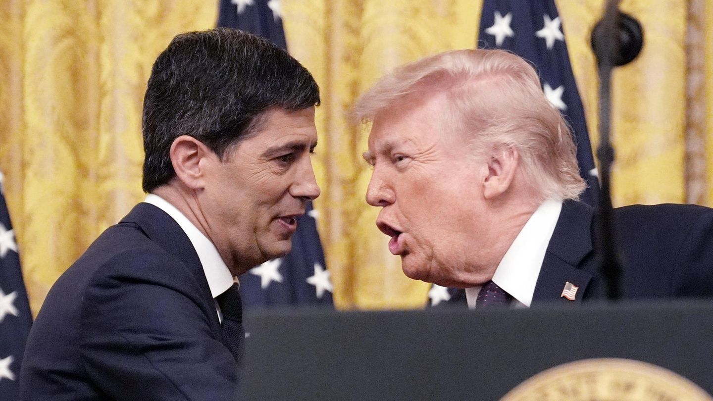 Fed-Chef Kevin Warsh und US-Präsident Donald Trump