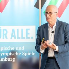 Zum Abschluss seiner Kampagne für Olympische und Paralympische Spiele in Hamburg hat Bürgermeister Peter Tschentscher (SPD) in d