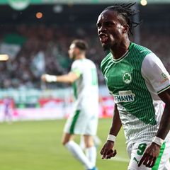 Noel Futkeu zeigt, warum er Torschützenkönig der 2. Bundesliga ist. Foto: Daniel Karmann/dpa