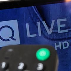 Der Teleshopping-Sender QVC streitet sich vor dem NRW-Oberverwaltungsgericht mit der Landesmedienanstalt. (Symbolbild) Foto: Hen