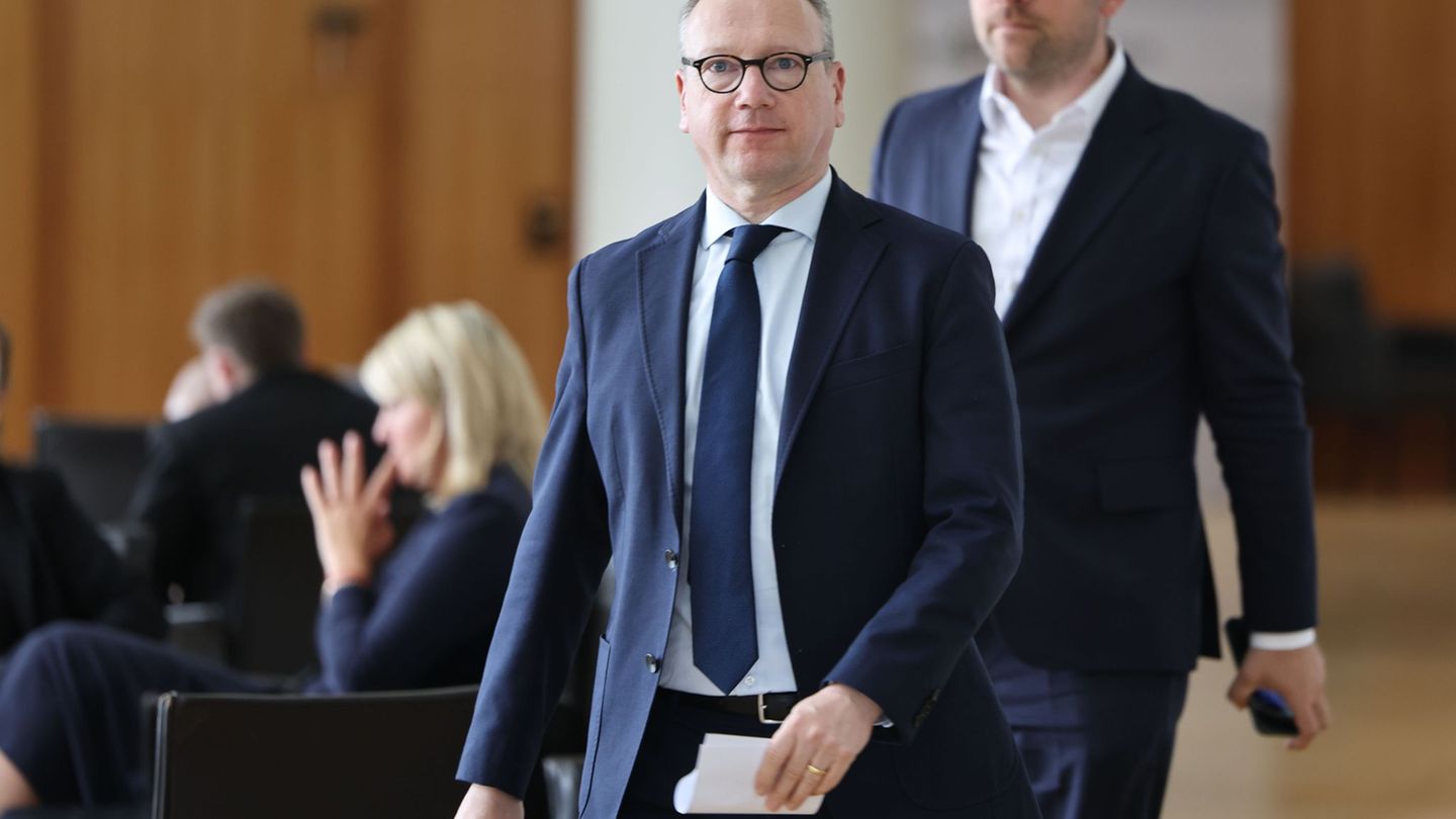 Justizminister Benjamin Limbach (Grüne) hat den Landtag über einen weiteren verschwundenen Gefängnisschlüssel informiert (Archiv