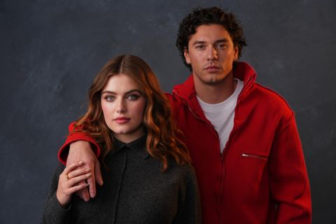 Mit der Serie „Off Campus“ sind die Schauspieler Ella Bright und Belmont Cameli auf Erfolgskurs.