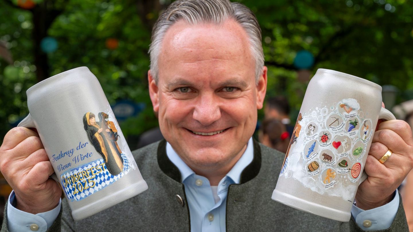 Für Wiesn-Chef Christian Scharpf ist „Skandal im Sperrbezirk“ Münchner Musikgeschichte. (Archivfoto) Foto: Peter Kneffel/dpa
