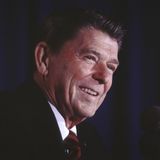 Fast die Hälfte aller US-Präsidenten soll mindestens einmal während ihrer Amtszeit ernsthaft erkrankt sein, ohne sofort die Öffentlichkeit zu informieren. Bei Ronald Reagan (1981–1989) wurde über eine Alzheimer-Erkrankung im Amt spekuliert – er selbst machte die Diagnose 1994 publik.