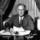 Franklin D. Roosevelt (1933–1945; die Begrenzung auf zwei Amtszeiten gab es noch nicht in der US-Verfassung) wollte 1932 als Präsidentschaftskandidat unter allen Umständen verheimlichen, dass er nach einer Polioerkrankung nicht mehr gehen konnte. Mit Beinschienen zwang er sich, bei Redeauftritten aufrecht zu stehen. Bewahren ließ sich die Illusion des gesunden Kandidaten aber nur, weil es zu dieser Zeit noch möglich war, mit Pressefotografen zu vereinbaren, ihn nicht im Rollstuhl abzulichten. Roosevelt starb 1945 an einer Hirnblutung. 