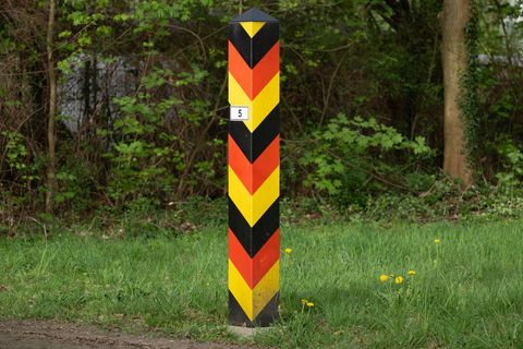 An der deutsch-polnischen Grenze in Mecklenburg-Vorpommern sind an einem Tag 31 Migranten aufgegriffen worden. (Symbolbild) Foto