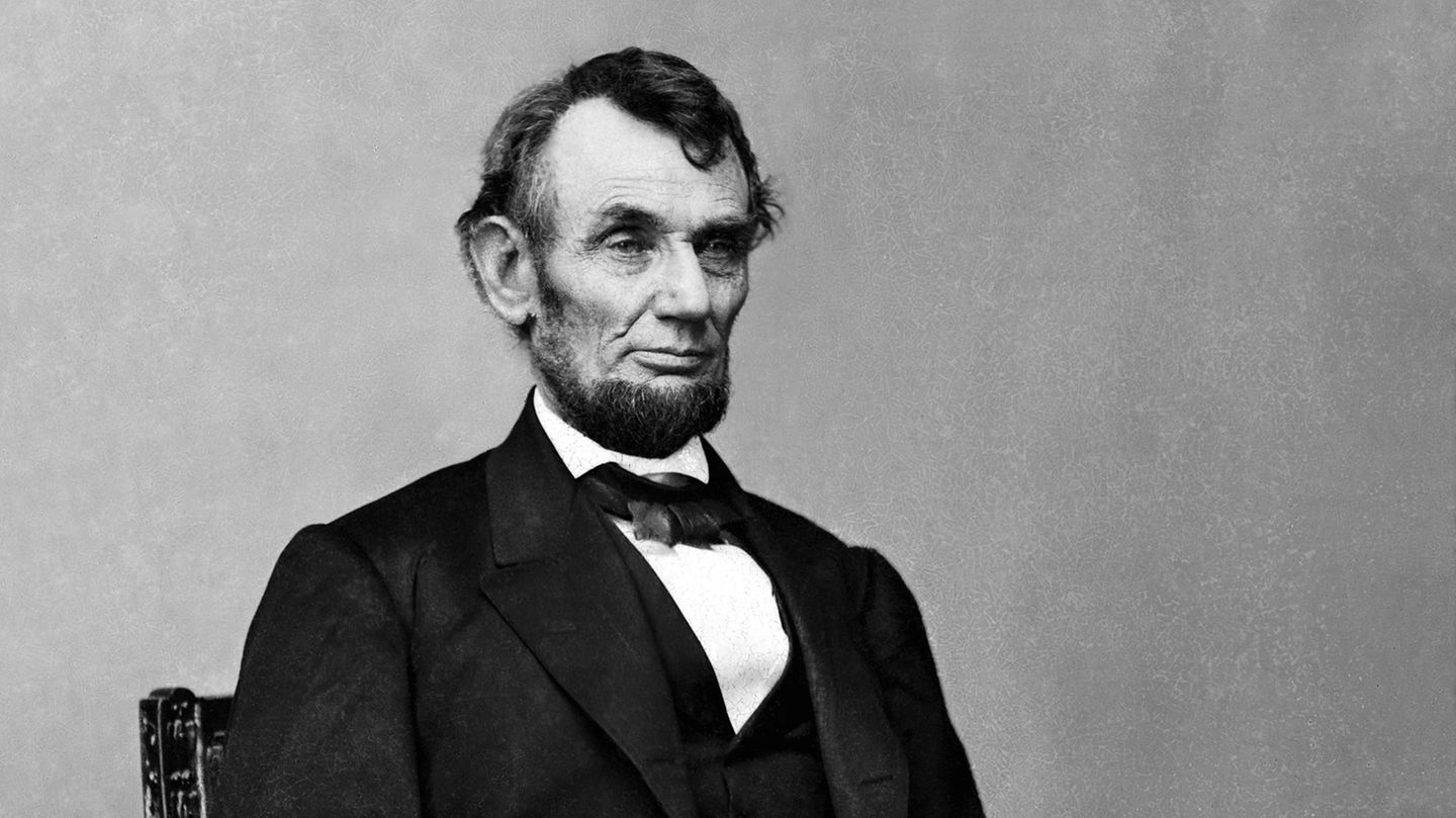 Laut einer Untersuchung der Duke University soll etwa ein Viertel aller Präsidenten bis 1974 unter Depressionen gelitten haben – darunter auch Abraham Lincoln (1861–865), der während des Bürgerkrieges amtierte.