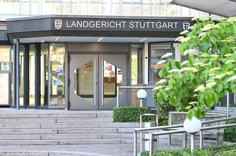 Das Landgericht Stuttgart hat eine Schadenersatzklage gegen Porsche abgewiesen. (Archvibild) Foto: Franziska Kraufmann/dpa