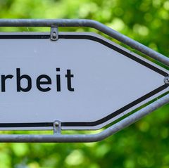 In der Metropolregion Hamburg liegt das Verhältnis älterer Beschäftigter über 55 Jahre zu jungen Arbeitnehmer bis 25 Jahren bei