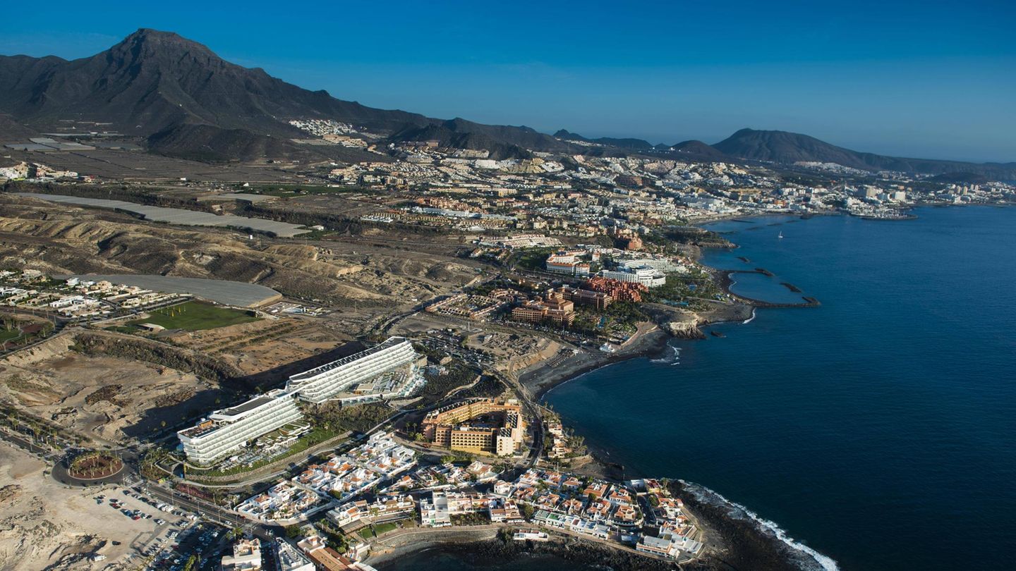 Eine Luftaufnahme von Costa Adeje auf Teneriffa