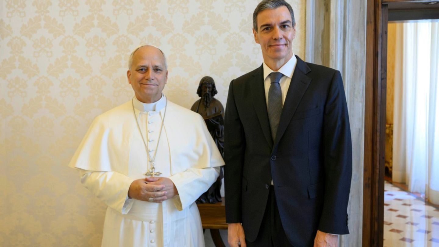 Pedro Sánchez und Papst Leo XIV.