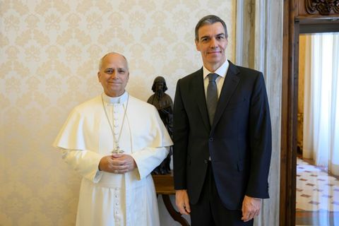 Pedro Sánchez und Papst Leo XIV.