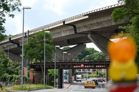 Zeitweise müssen für den Rückbau die Bahnstrecken Mainz-Alzey, Mainz-Köln und Mainz-Mombach-Wiesbaden gesperrt werden. (Archivfo