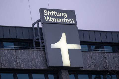 Die Stiftung Warentest ist mit seiner wirtschaftlichen Entwicklung zufrieden. (Symbolbild) Foto: Monika Skolimowska/dpa