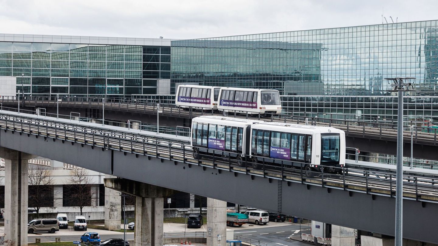 Wegen technischer Anpassungen ist die Skyline-Bahn gerade außer Betrieb. (Archivbild) Foto: Hannes P Albert/dpa