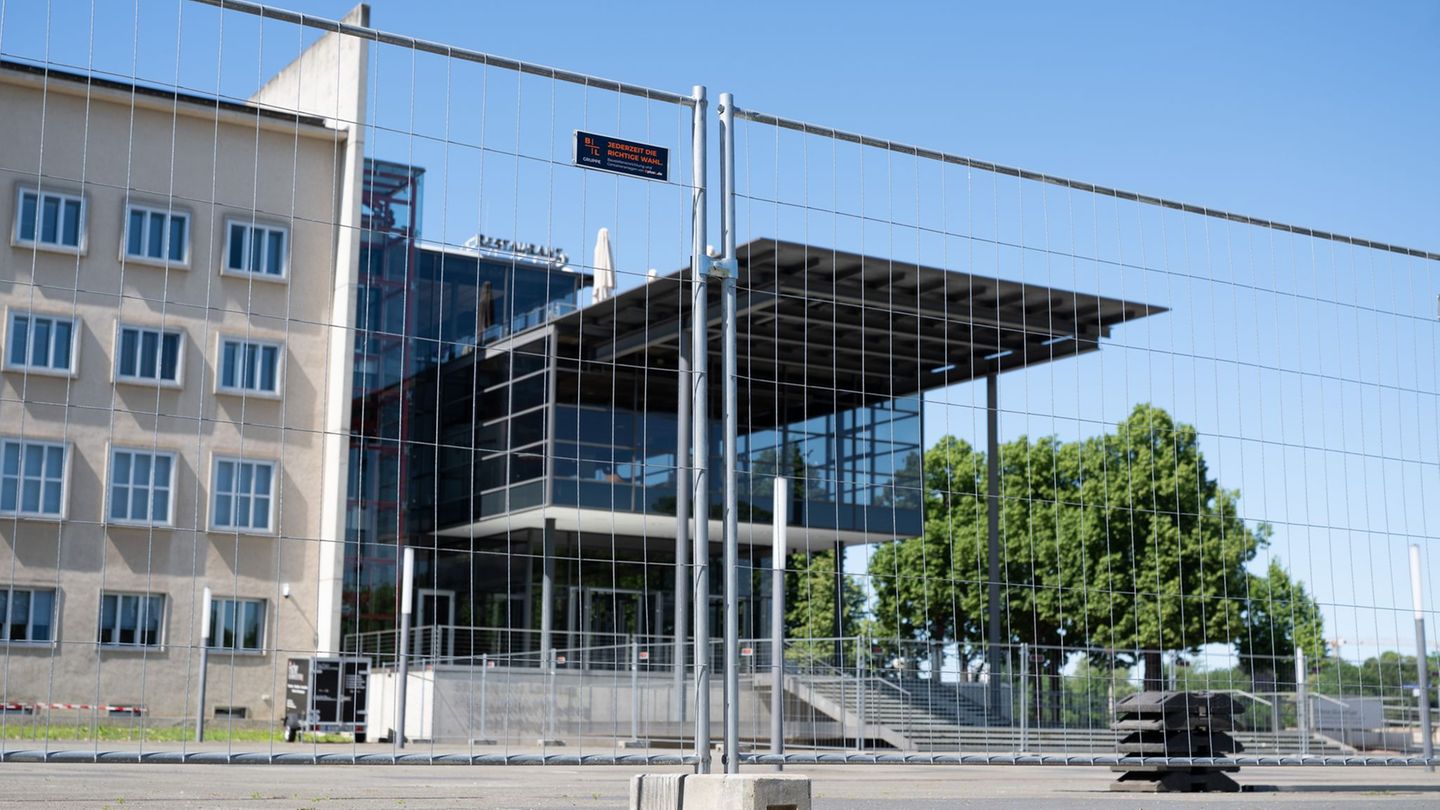 Der Sächsische Landtag wird in den kommenden vier Jahren zur Baustelle. Foto: Sebastian Kahnert/dpa