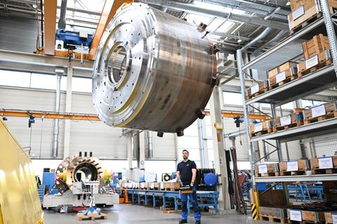 Die Südwest-Industrie blickt skeptischer auf das Auslandsgeschäft. Foto: Bernd Weißbrod/dpa