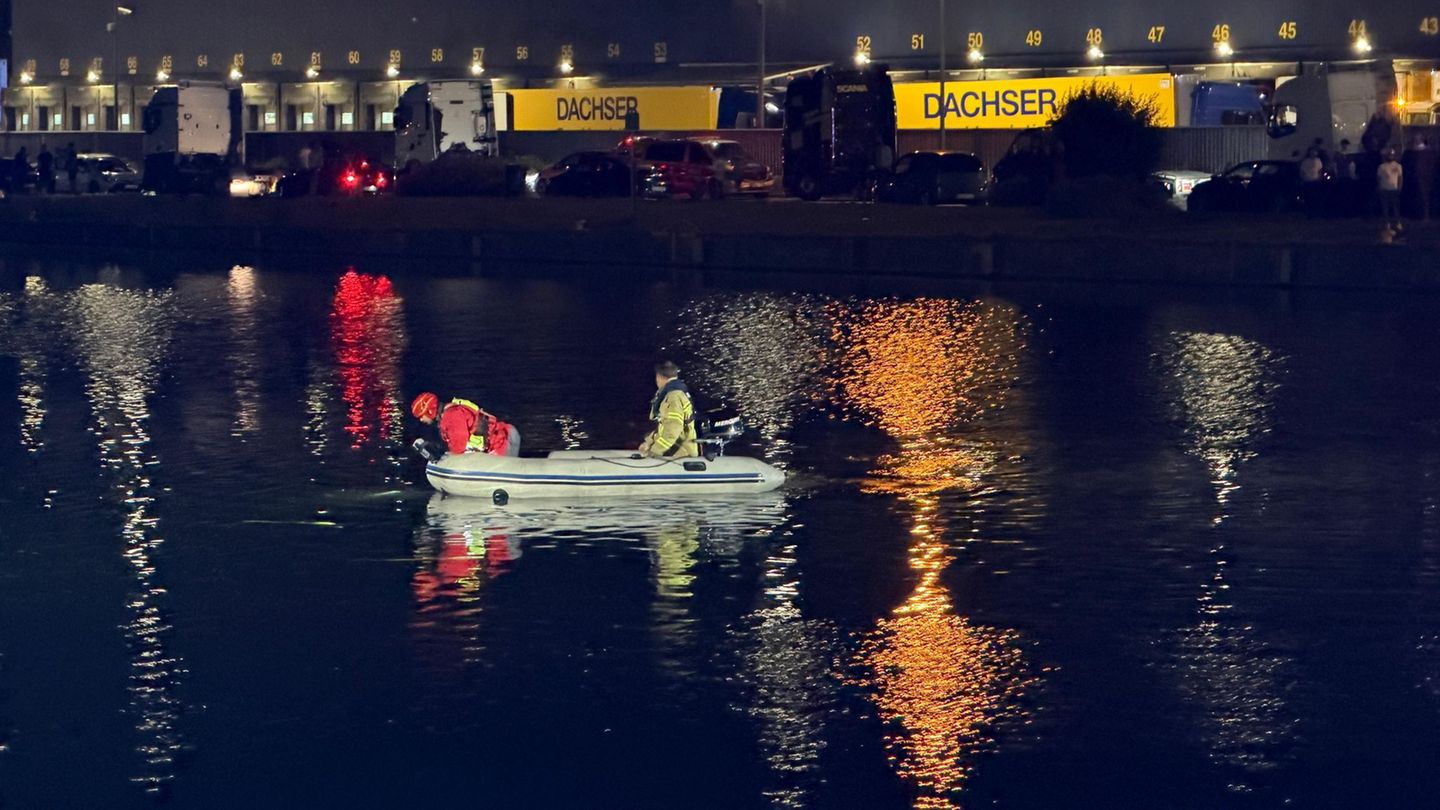 Ein junger Mann ist im Rhein-Herne-Kanal ertrunken. Foto: Justin Brosch/dpa