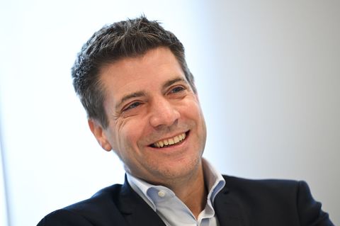 Seit dem 1. Januar 2025 führt der vormalige Deutsche-Bank-Manager Lars Stoy die ING Deutschland. (Archivbild) Foto: Arne Dedert/