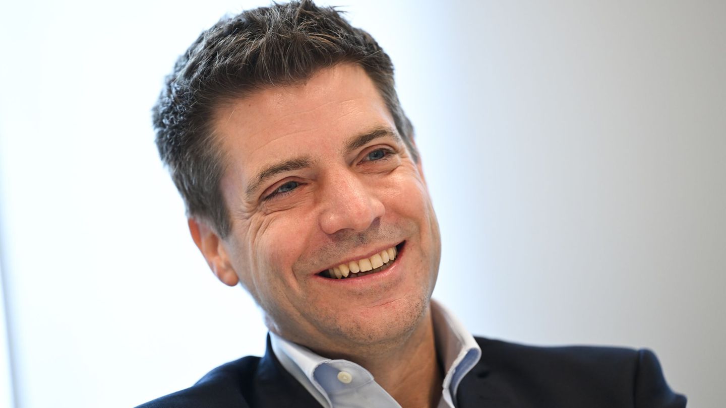 Seit dem 1. Januar 2025 führt der vormalige Deutsche-Bank-Manager Lars Stoy die ING Deutschland. (Archivbild) Foto: Arne Dedert/