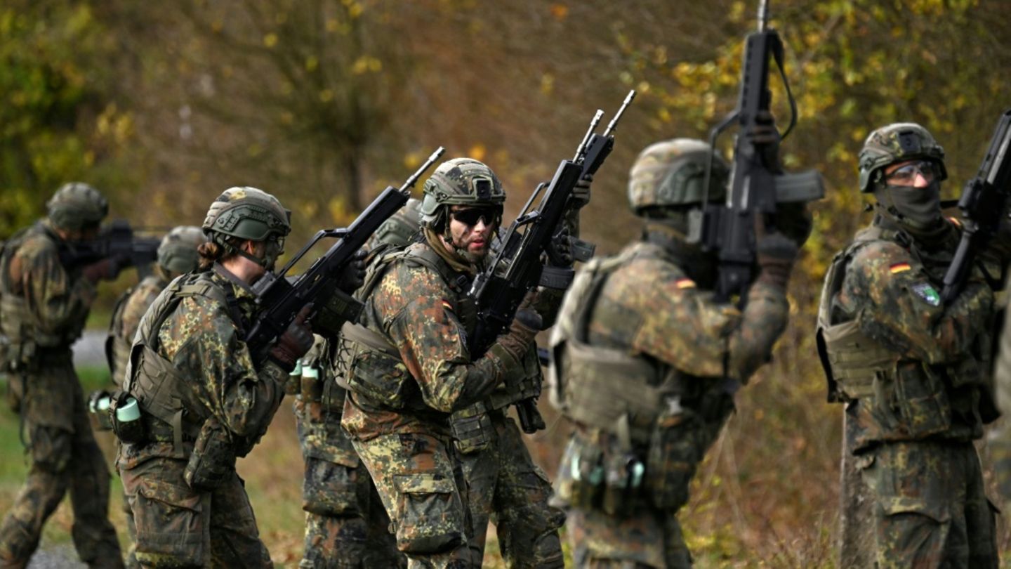 Bundeswehrsoldaten bei einer Übung