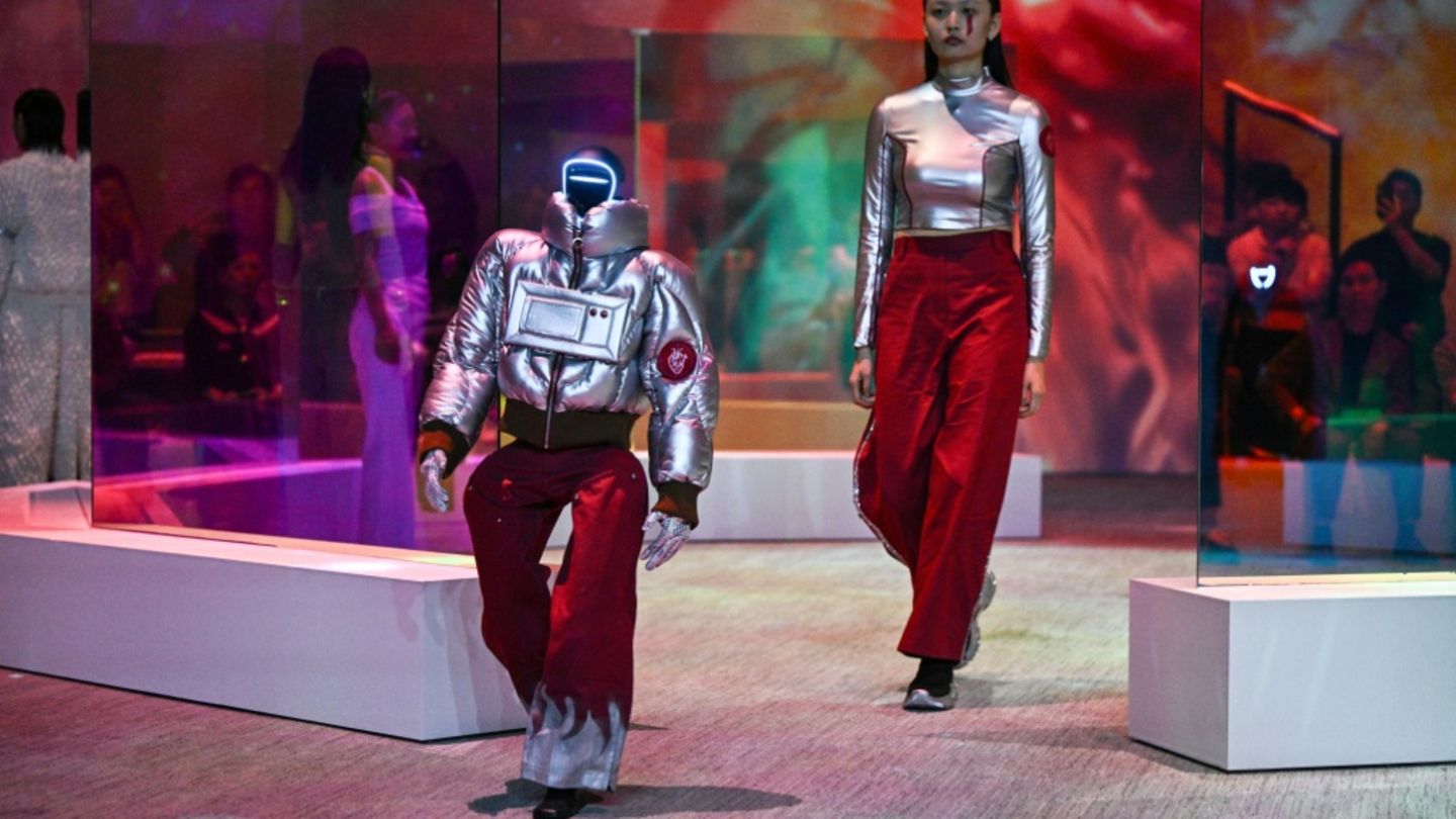 Menschen und Roboter