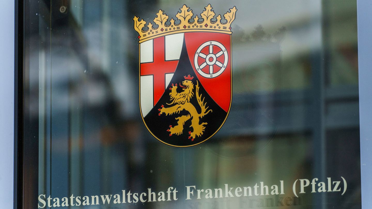 Es gebe keine Hinweise auf Fremdeinwirkung, hieß es. (Symbolfoto) Foto: Andreas Arnold/dpa